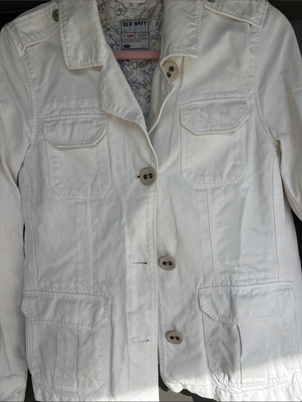 Old Navy Women's White Button-Front Utility Jacket - Picture 4 of 11